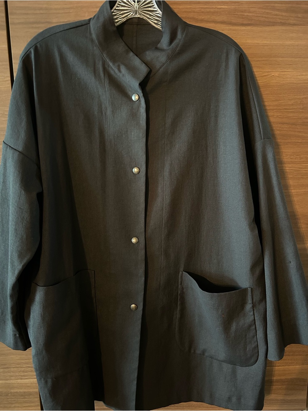 Relaxed Black Snap-Front Women's Jacket standup collar and pocket